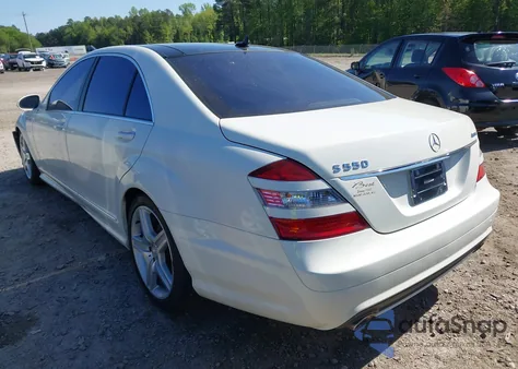 2008 Mercedes-Benz S 550 4Matic из США, поврежденный, VIN WDDNG86X08A163330